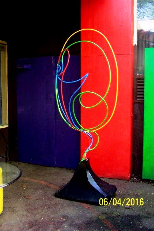 9b. 3’ x 2’ x 8’